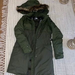 North Face Parka Medium Green